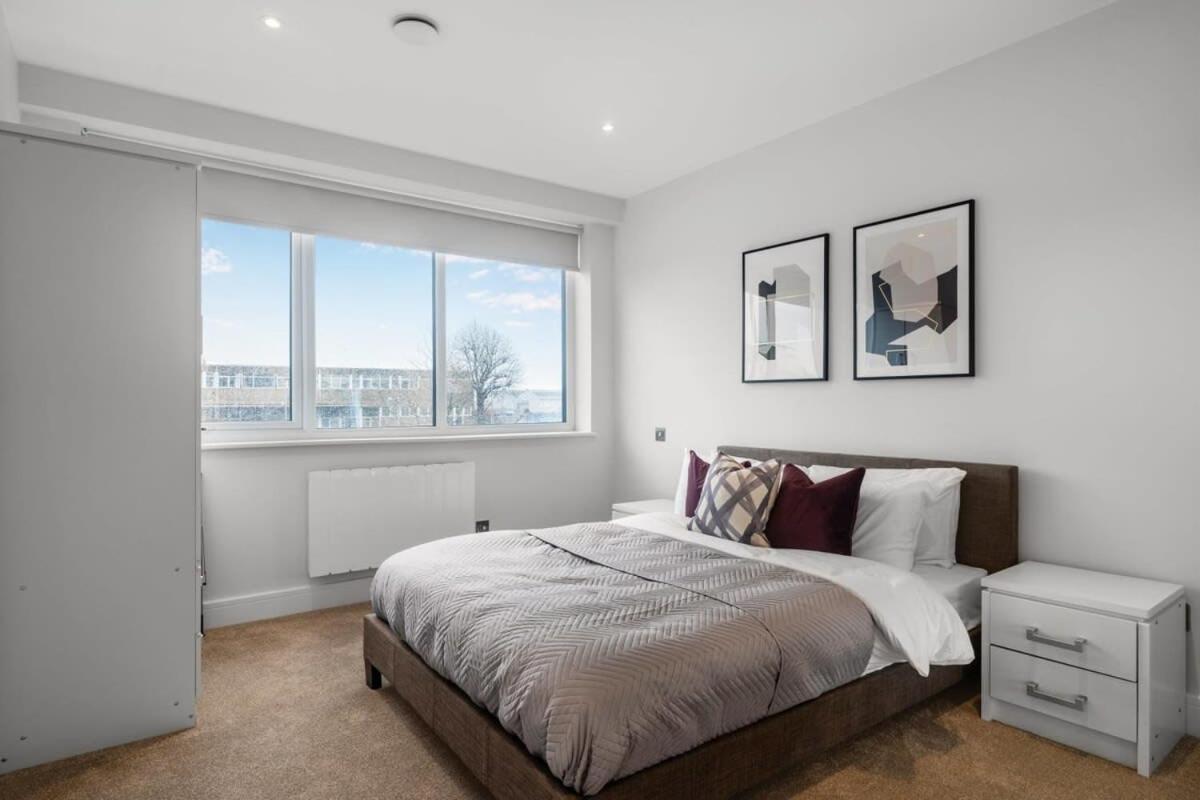 Lovely 1 Bedroom Apartment In The Heart Of Истли Экстерьер фото